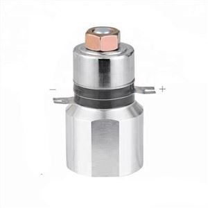 Ultrazvočni čistilni pretvorniki